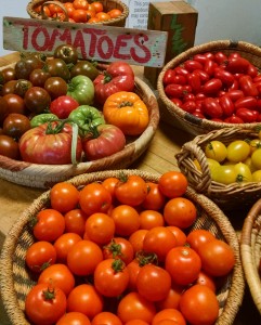 tomatoes in farmstand